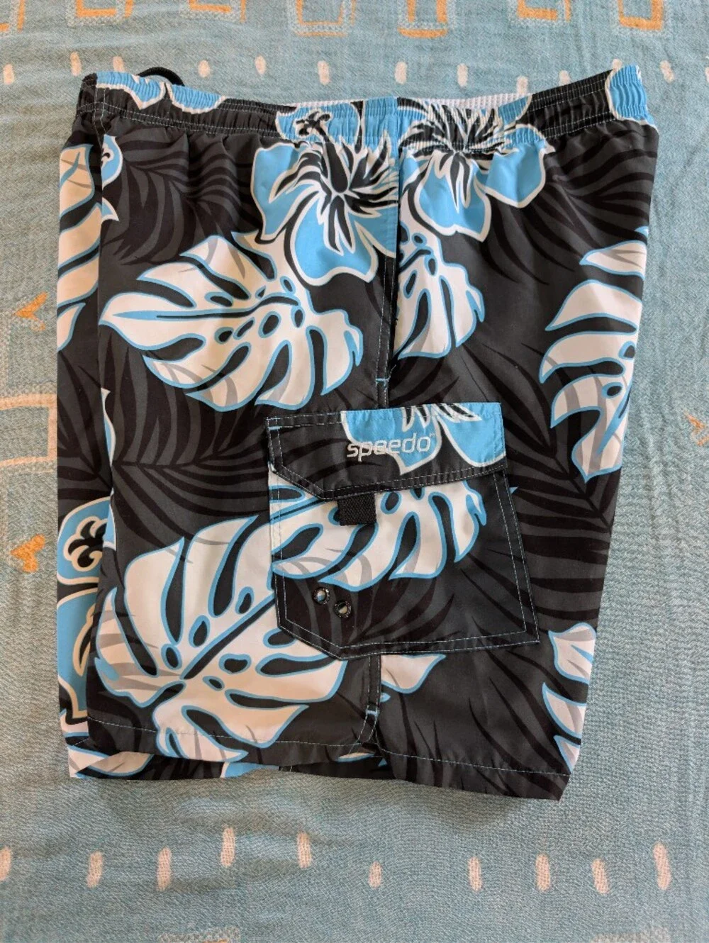 Speedo Swim Trunks Mens Medium Black w/ Blue Tropical Flowers